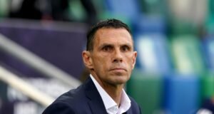 Mantan pemain Tottenham yang sekarang melatih di Korea terkena larangan lima pertandingan karena tindakan rasis