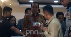 Bila Saatnya Jokowi Turun Gunung Bersama PSI, Abang Ijo: Bakal Ada Badai Politik