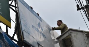 Pemkot Surabaya Siapkan Alternatif Dongkrak Perolehan PAD Lewat Pajak Reklame