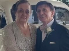 Pemilik toko makanan Italia tercinta, 70 dan 62 tahun, ditikam sampai mati oleh putra mereka sendiri di toko Long Island yang mereka jalankan selama 30 tahun