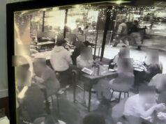 Pencuri laptop paling produktif di Kota: Momen migran Aljazair dengan berani mencuri tas dalam kejahatan senilai £20,000 yang menargetkan peminum