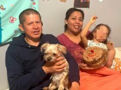 Saat yang mengerikan seorang pria ditembak mati dalam serangan busur dan anak panah secara acak di jalan New Jacket