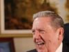 Pemimpin kontroversial Gereja Mormon Jeffrey R. Holland meninggal pada usia 85 tahun