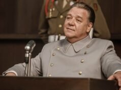 Film Perang Dunia II Klasik Instan Russell Crowe Mengirimkan Kompetisi Streaming ke Bunker