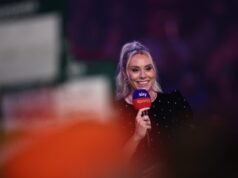 Temui ‘pengintai’, pahlawan tanpa tanda jasa Kejuaraan Dart Dunia di belakang kamera di Alexandra Palace