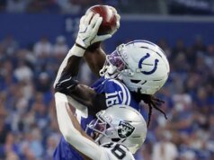 Colts mengaktifkan WR Ashton Dulin dari cadangan cedera