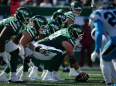 Jets menandatangani C Josh Myers untuk perpanjangan kontrak