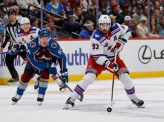 Nathan MacKinnon mengangkat Avalanche atas Rangers di PL
