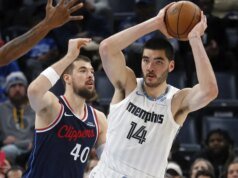 Zach Edey dari Grizzlies (pergelangan kaki) akan dievaluasi ulang dalam 4 minggu