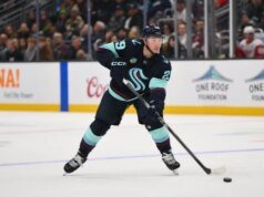 Kraken mengunjungi Mammoth yang merosot setelah tergelincir