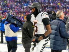 Bengals WR Tee Higgins akan bermain vs. Lumba-lumba