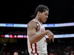 Nomor 18 Arkansas melanjutkan jadwal yang sulit dengan kontes vs. James Madison