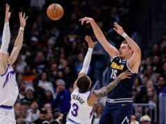 Nuggets mencocokkan tanda tim dengan 24 trey, menghancurkan Jazz