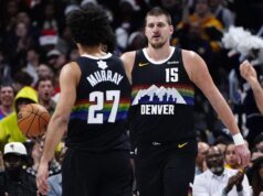 Triple-double 56 poin Nikola Jokic mengangkat Nuggets melewati Wolves di perpanjangan waktu