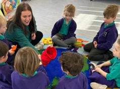 Bahasa Irlandia diusir dari Belfast– sekarang kembali lagi