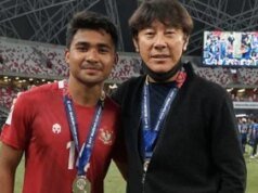 Live di ANTV, Perjuangan Jay Idzes Dkk Bendung Serangan AC Milan