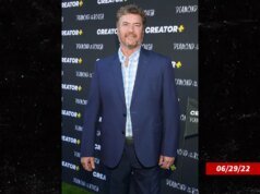 Aktor ‘The Middle’ Pat Finn Meninggal pada Usia 60 Setelah Pertempuran Kanker