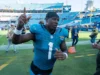 Travis Etienne dari Jaguar menjadi pelari 1.000 yard untuk ketiga kalinya