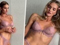 Belahan dada bintang TV yang tidak boleh dilewatkan: Sungguh mengherankan payudaranya tidak rontok!