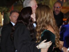 Mengapa Jessie J Memeluk Kate Middleton Setelah Diberi Pengarahan untuk Tidak Melakukannya