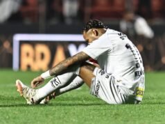 Neymar menjalani operasi lutut yang sukses setelah mengeluarkan janji Piala Dunia yang berani