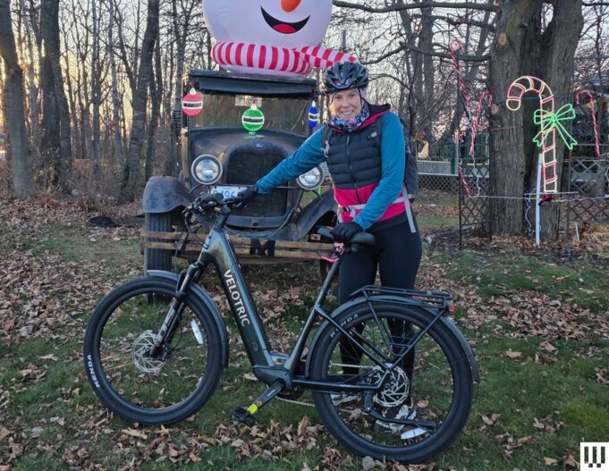 Velotric-Discover-2-Electric-Bike-front-Reviewer-Photo-SOURCE-Stephanie-Pearson.jpg