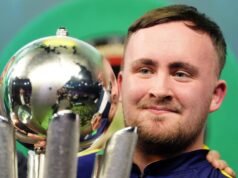 Luke Littler mengungkap operasi mata yang membantu mendorong karier dartnya