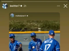 Bobby Witt Jr. dari Royals Mengirim Pesan kepada Rekan setimnya Maikel Garcia pada hari Sabtu
