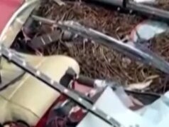 Helikopter yang bertabrakan di udara meninggalkan bandara bersama-sama