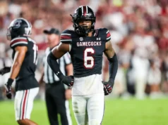 Potensi target transfer sepak bola LSU kembali ke sekolah saat ini