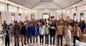 98 Resolution Network Mengandeng Angkasapura dan Nindya Karya Membagi Tali Kasih Natal untuk Warga Rentan di NTT