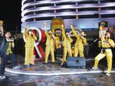 Braga Jadi Panggung Anak Muda Rayakan Akhir Tahun di Extrajoss Ultimate Takeover Bandung