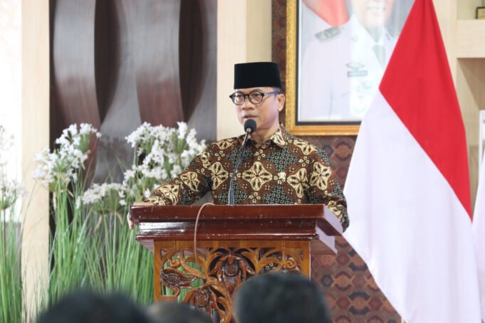 menteri-desa-dan-pembangunan-daerah-tertinggal-yandri-susant-gffi.jpg