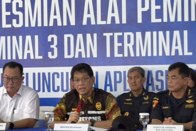 menteri-keuangan-purbaya-yudhi-sadewa-mengapresiasi-komitmen-bovc.jpg