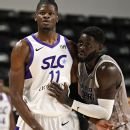 25 papan Barnes dalam ikatan triple-double Raptors