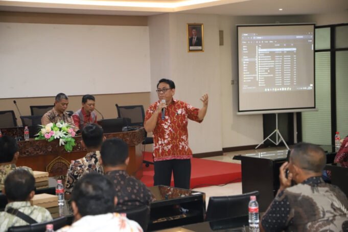 wakil-rektor-ii-untag-surabaya-supangat-phd-itil-cobit-ynfqq-nihn.jpg