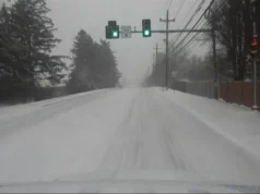 Badai musim dingin yang dahsyat melanda Philly dengan jalanan yang tertutup salju dan suhu yang sangat dingin