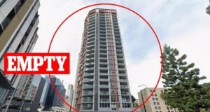 Mengapa blok apartemen 24 lantai ini tetap kosong meski terjadi krisis perumahan di Sydney