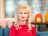 Lauren Harries melancarkan serangkaian serangan terhadap David Dickinson karena ‘menjahit’ kontestan di acara ITV-nya dengan ‘harga menjijikkan’ – tapi siapa yang salah?