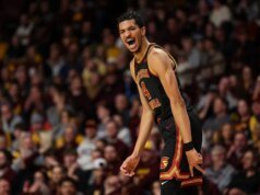 Iowa menempatkan pertahanan yang ketat melawan Chad Baker-Mazara, USC