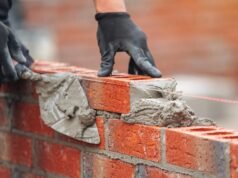 Buruh 2026: berapa penghasilan tukang batu, pekerja harian dan asisten