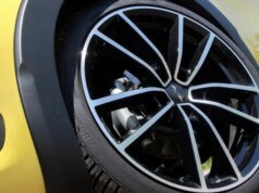 4 Hal Penting yang Wajib Diketahui Sebelum Beli Ban Mobil Online