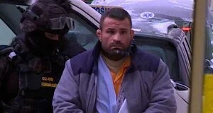 Karlos Vémola dalam tahanan: Rahangnya patah! Dia sedang mempertimbangkan tuntutan hukum