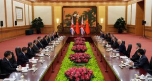 Mengapa Keir Starmer dari Inggris ada di Tiongkok dan apa yang ingin ia capai? | Berita