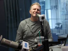 Reaksi Michael Rapaport Menjadi Viral karena Kebiasaan Makan Aneh pada Pengkhianat