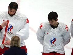 Pemain hoki Rusia melewatkan Olimpiade. IIHF akan mempertimbangkan kembalinya mereka, larangan tersebut telah diperpanjang untuk saat ini