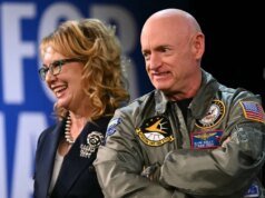 Lima anggota parlemen AS menyelidiki peringatan pasukan tentang perintah ilegal|Berita Donald Trump