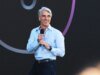 Craig Federighi menolak fitur yang akan menggunakan AI untuk mendesain layar beranda iPhone Anda: laporkan