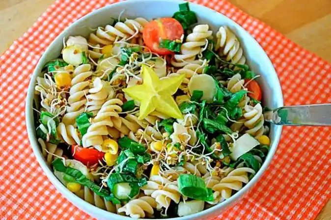 ensalada-de-pasta-con-atun.jpg