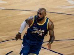 LeBron James bermain golf dengan Jayson Tatum memicu report keluarnya LA Lakers